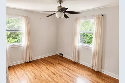 4529 Saratoga Avenue, Downers Grove, IL 60515 - Photo 9