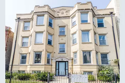 3750 N Wilton Avenue #2, Chicago, IL 60613 - Photo 1