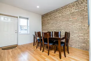 3750 N Wilton Ave, Chicago, IL 60613 - Photo 7