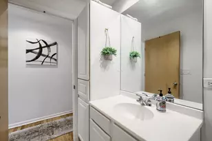 1962 W Lawrence Ave, Chicago, IL 60640 - Photo 15