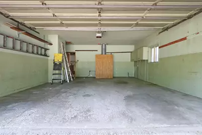 8808 S Pleasant Avenue, Hickory Hills, IL 60457 - Photo 25