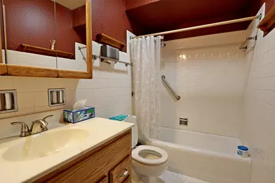 8808 S Pleasant Avenue, Hickory Hills, IL 60457 - Photo 15