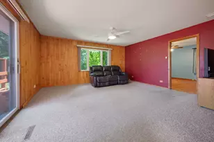 79 Eden Rd, Elk Grove Village, IL 60007 - Photo 13