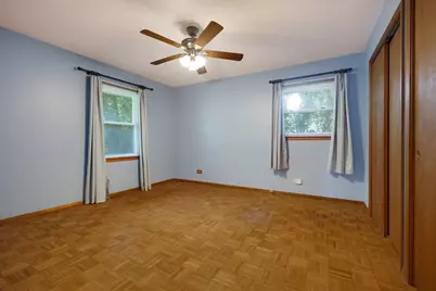 79 Eden Road, Elk Grove Village, IL 60007 - Photo 17