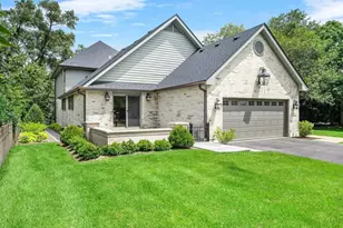412 66th St, Downers Grove, IL 60516 - Photo 1