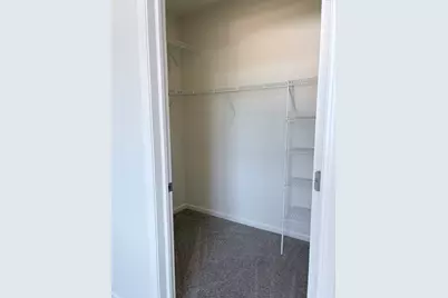 625 Deerfield Road #402, Deerfield, IL 60015 - Photo 11