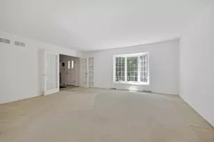 34W398 Country Club Rd, Wayne, IL 60184 - Photo 5