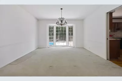 34W398 Country Club Road, Wayne, IL 60184 - Photo 7