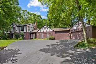 34W398 Country Club Rd, Wayne, IL 60184 - Photo 1