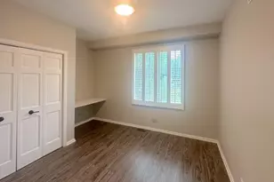 670 Leslie Ct, Carol Stream, IL 60188 - Photo 13