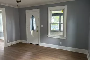 1122 17th St, Rockford, IL 61104 - Photo 5