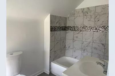 1122 17th Street, Rockford, IL 61104 - Photo 7