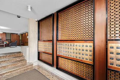 5901 N Sheridan Road #2C, Chicago, IL 60660 - Photo 25