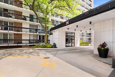 5901 N Sheridan Road #2C, Chicago, IL 60660 - Photo 3