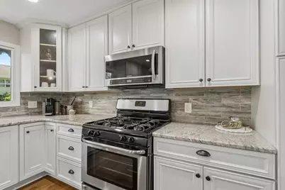 1108 Talbot Lane, Grayslake, IL 60030 - Photo 9