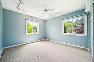 217 Willow Ave, Deerfield, IL 60015 - Photo 13