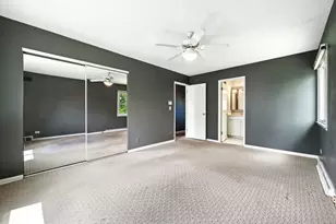 217 Willow Ave, Deerfield, IL 60015 - Photo 11