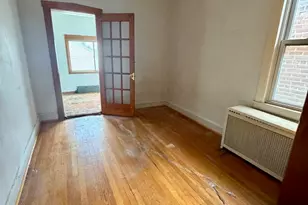 5216 W Melrose St, Chicago, IL 60641 - Photo 9