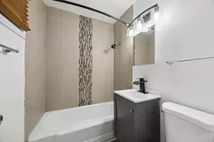 220 W 155th St, Harvey, IL 60426 - Photo 25