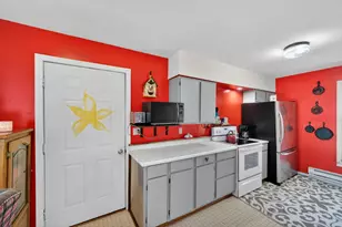 13730 Center Rd, Durand, IL 61024 - Photo 11