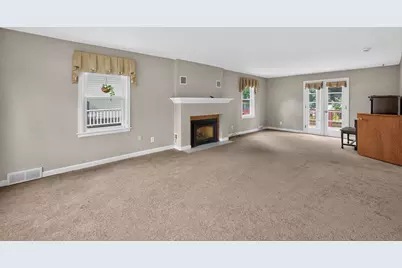 905 S Hennepin Avenue, Dixon, IL 61021 - Photo 7