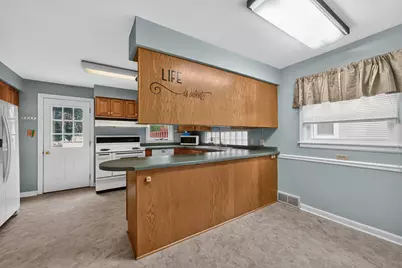 905 S Hennepin Avenue, Dixon, IL 61021 - Photo 15
