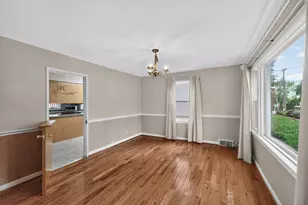 905 S Hennepin Ave, Dixon, IL 61021 - Photo 5