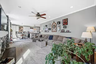 3097 Chalkstone Ave, Elgin, IL 60124 - Photo 7