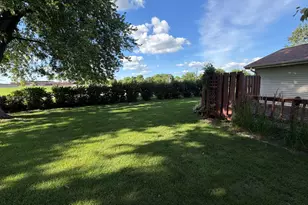 101 S Parkside Rd, Normal, IL 61761 - Photo 31
