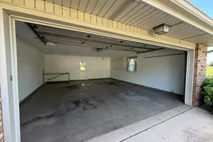 101 S Parkside Rd, Normal, IL 61761 - Photo 25