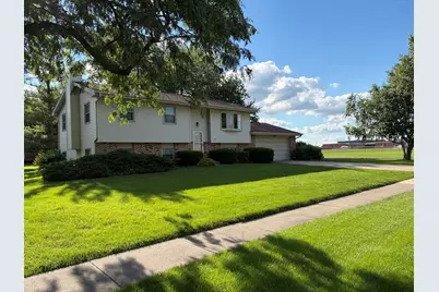 101 S Parkside Road, Normal, IL 61761 - Photo 3