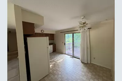 101 S Parkside Road, Normal, IL 61761 - Photo 9