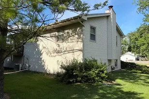 101 S Parkside Rd, Normal, IL 61761 - Photo 29