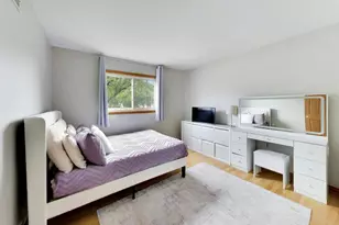 801 E Golfview Dr, Mount Prospect, IL 60056 - Photo 23