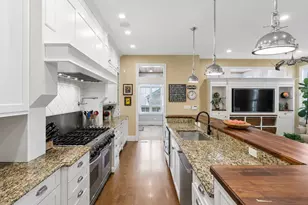 3434 N Marshfield Ave, Chicago, IL 60657 - Photo 7