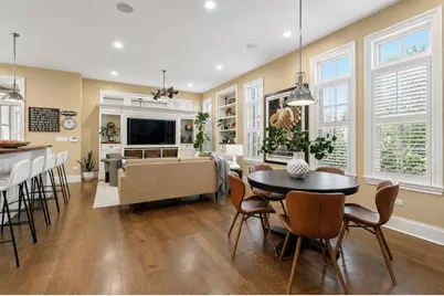 3434 N Marshfield Avenue, Chicago, IL 60657 - Photo 5