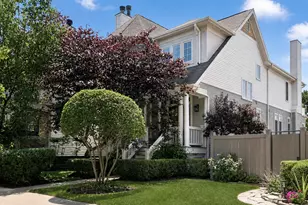 3434 N Marshfield Ave, Chicago, IL 60657 - Photo 1
