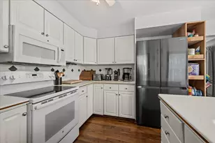 2714 Fort Sheridan Ave, Highland Park, IL 60035 - Photo 7