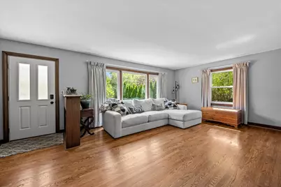 2714 Fort Sheridan Avenue, Highland Park, IL 60035 - Photo 3