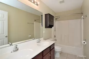 3283 Pinewood Dr, Yorkville, IL 60560 - Photo 15