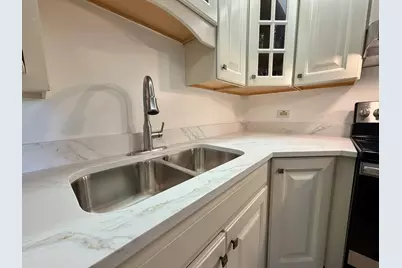 5840 W 104th Street #314, Oak Lawn, IL 60453 - Photo 7