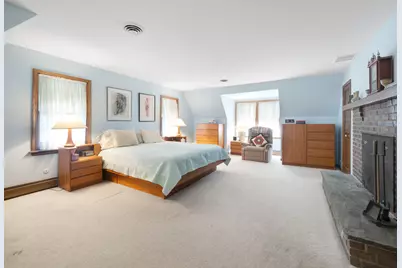 912 Burnham Court, Glenview, IL 60025 - Photo 9