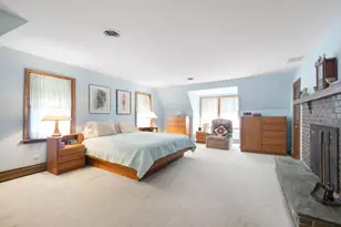 912 Burnham Ct, Glenview, IL 60025 - Photo 9