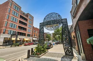1429 N Wells St, Chicago, IL 60610 - Photo 25