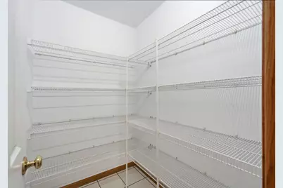 1346 Knolls Avenue S, Dekalb, IL 60115 - Photo 7