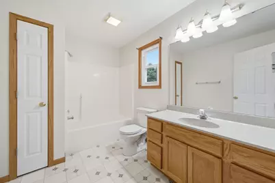 1346 Knolls Avenue S, Dekalb, IL 60115 - Photo 11