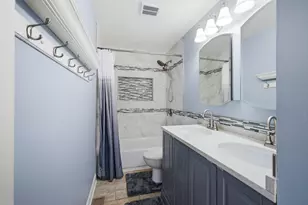 1110 W Glenn Trail, Elk Grove Village, IL 60007 - Photo 15