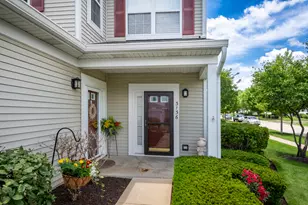 3136 Falling Waters Ln, Lindenhurst, IL 60046 - Photo 1