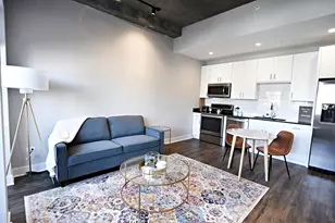 3833 N Broadway St, Chicago, IL 60613 - Photo 3