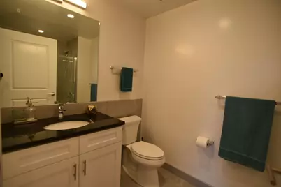 3833 N Broadway Street #614, Chicago, IL 60613 - Photo 9